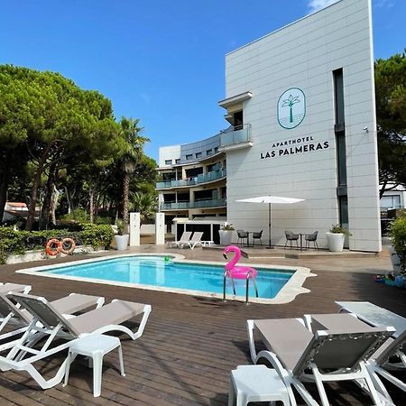 Aparthotel Las Palmeras Castelldefels Ngoại thất bức ảnh